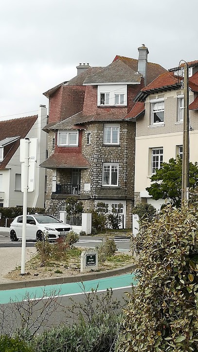 Cimetière de Wast, Cimetière au Wast