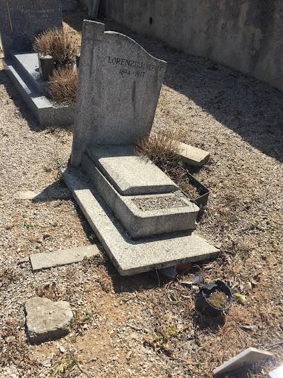 Cimetière de la Penne sur Huveaune, Cimetière à La Penne-sur-Huveaune