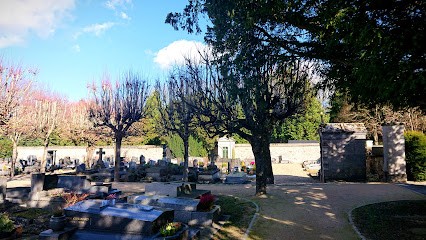 Cimetière d'Evry, Cimetière à Évry