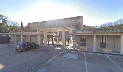 Cimetière de la Roque-d'anthéron, Cimetière à La Roque-d'Anthéron