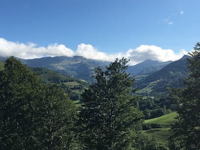 Cimetière Communal De Saint-Julien-de-Jordanne, Cimetière à Mandailles-Saint-Julien