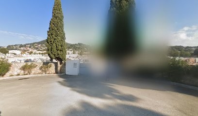 Cimetière De Carqueiranne, Cimetière à Carqueiranne