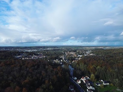 Champ Du Repos, Cimetière à Verneuil-en-Halatte
