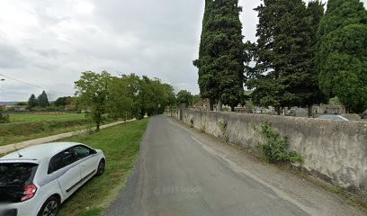 Cimetière de Sainte-Colombe-sur-l'Hers, Cimetière à Sainte-Colombe-sur-l'Hers