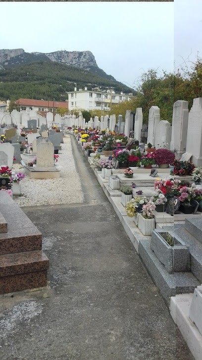 Cimetière de La Valette-du-var, Cimetière à La Valette-du-Var