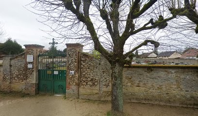 Cimetière De Champeaux, Cimetière à Champeaux