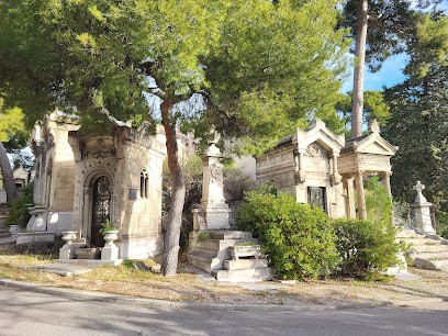Cimetière Saint-Pierre, Cimetière à Marseille 05