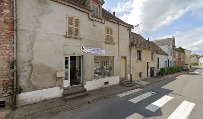 La Maison des Obsèques - Etablissements Au Val de Besbre - Saint Léon, Pompes Funèbres à Saint-Léon