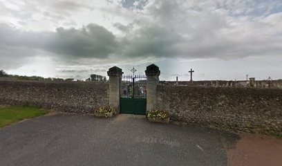 Cimetière communal, Cimetière à Charentilly