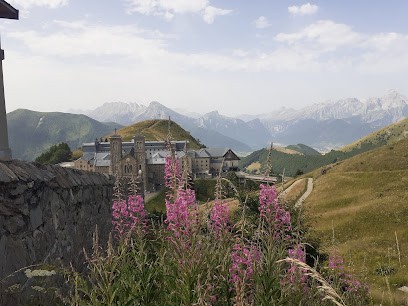 Sepulture Des Missionnaires, Cimetière à La Salette-Fallavaux