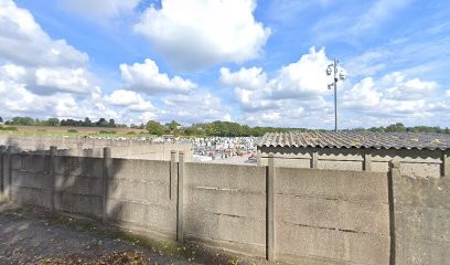 Cimetière de Ferrière-la-Grande, Cimetière à Ferrière-la-Grande