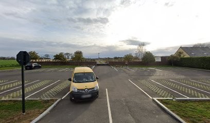 Cimetière, Cimetière à La Chapelle du Lou du Lac