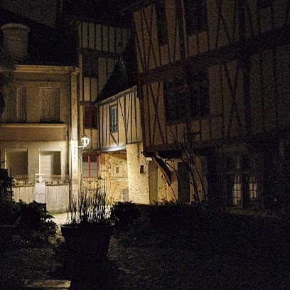 Cimetière Saint-Jean, Cimetière à Château-Gontier