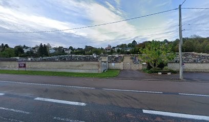 Cimetière de Pont-sur-Yonne, Cimetière à Pont-sur-Yonne