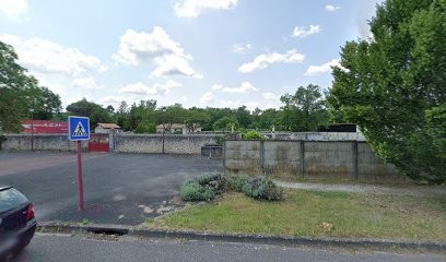 Cimetière de Saint-Michel-de-Rieufret, Cimetière à Saint-Michel-de-Rieufret