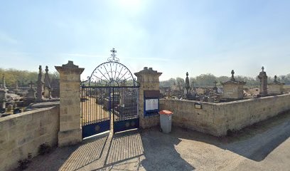 Cimetière de Saint-Laurent-d'Arce 32140, Cimetière à Saint-Laurent-d'Arce