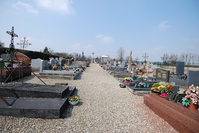 Cimetière d'Abancourt, Cimetière à Abancourt