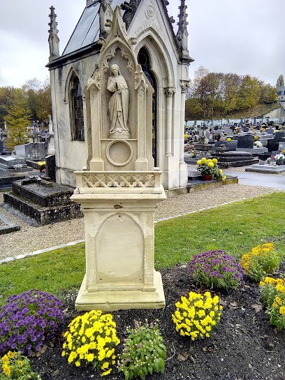 Cimetière, Cimetière à Toul
