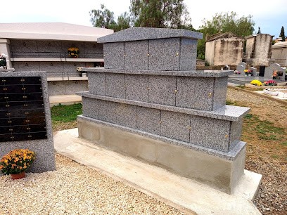 Cimetière Latour-Bas-Elne, Cimetière à Latour-Bas-Elne