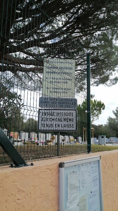 Cimetière de Courrens, Cimetière à Six-Fours-les-Plages