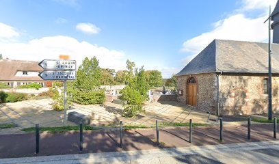 Cimetière catholique Saint-Nicolas à Montmain, Cimetière à Montmain