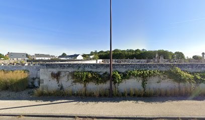 Cimetière de Noyant-de-Touraine, Cimetière à Noyant-de-Touraine