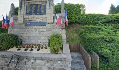 Cimetière de Saint-Mexant 19330, Cimetière à Saint-Mexant