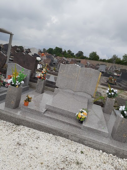 Cimetière de L'Aigle, Cimetière à Saint-Sulpice-sur-Risle