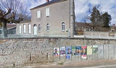 Mairie de La Guiche, Cimetière à La Guiche