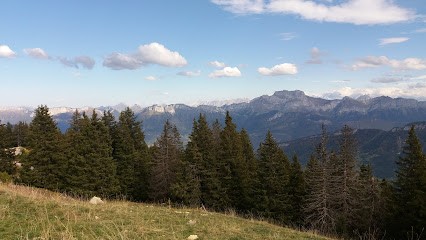 Cimetière, Cimetière à Presles