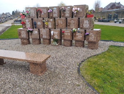 Auchel Communal Cemetery, Cimetière à Auchel