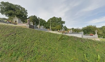 Cimetière, Cimetière à Athis-Val de Rouvre
