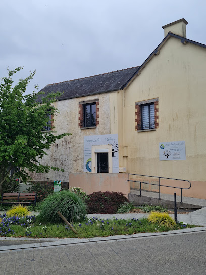 Pompes Funèbres De L'ille . Une Famille Au Service Des Familles Pompes Funèbres à Melesse