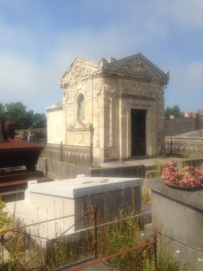 Cimetière de Saint-Léonard 62360, Cimetière à Saint-Léonard
