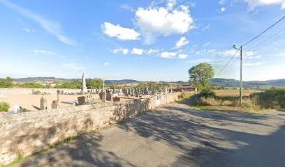 Cimetière De Dompierre-les-Ormes, Cimetière à Dompierre-les-Ormes