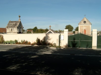 Cimetière de Saint-Maur, Cimetière à Saint-Maur